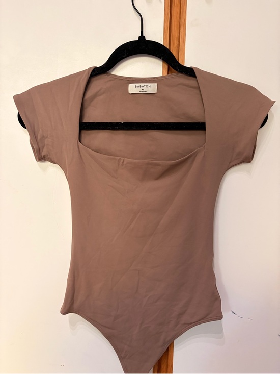 Babaton Tops - Babaton Dusty Mauve Square Neck Short Sleeve Bodysuit